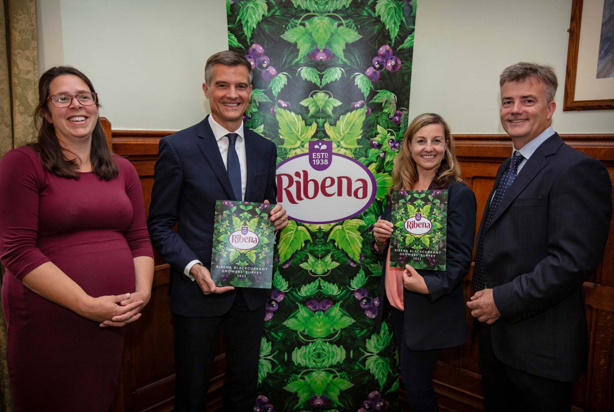 Rt Hon Mark Harper MP, SBF GB&I COO Carol Robert, Ribena Blackcurrant Grower Ed Keene and Agronomist Harriet Prosser launch Ribena Blackcurrant Growers' Survey 2023